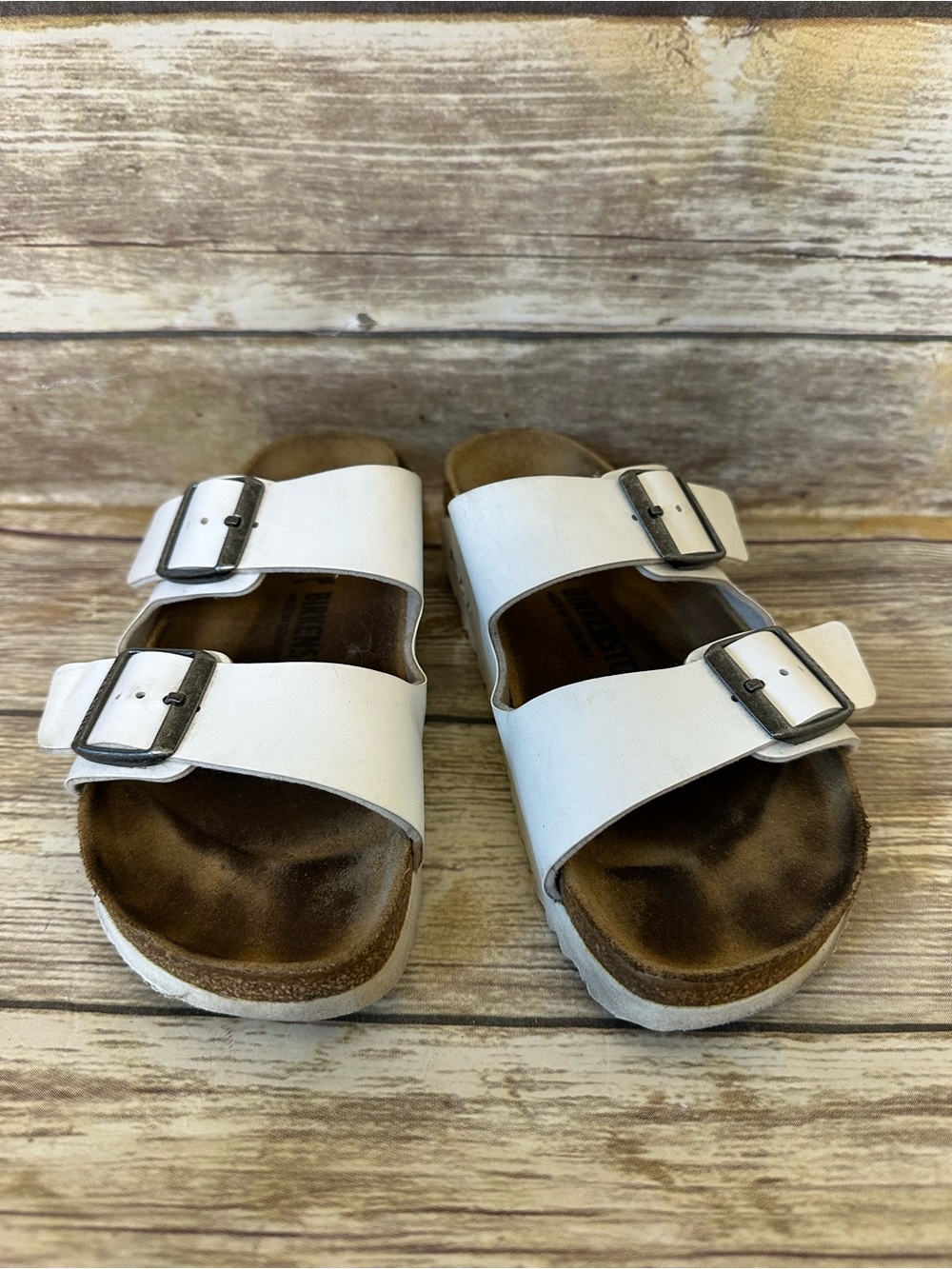 Birkenstock ARIZONA White 39 Regular Width faux leather topper